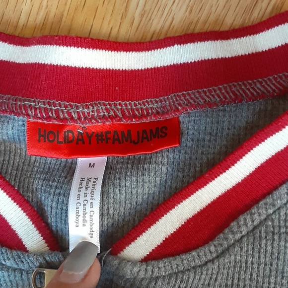 Set of onsies - Picture 2 of 2